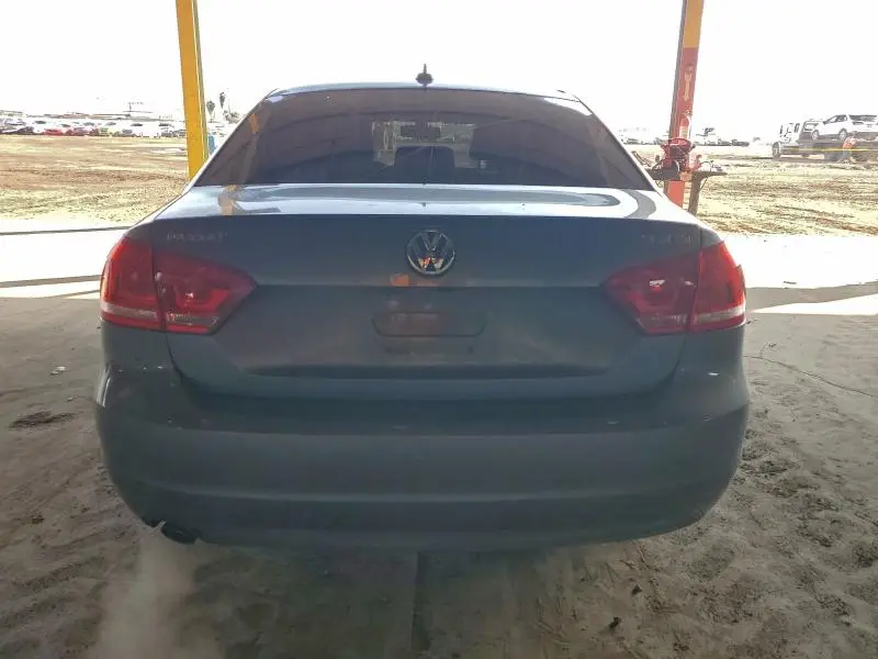 2014 VOLKSWAGEN PASSAT SE  