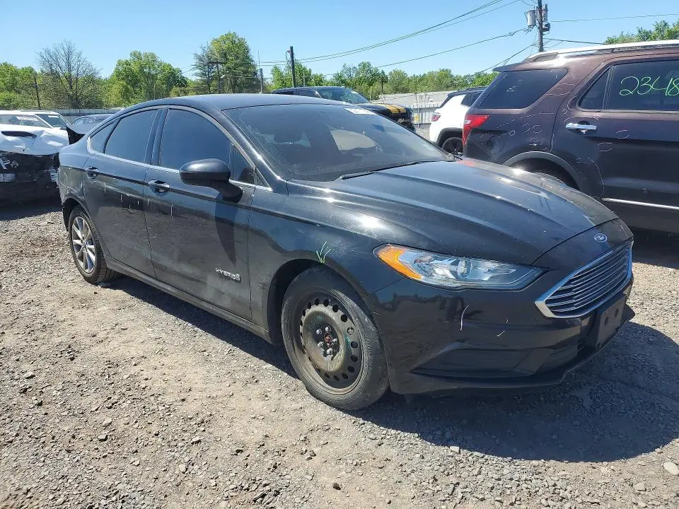 2017 FORD FUSION SE HYBRID  