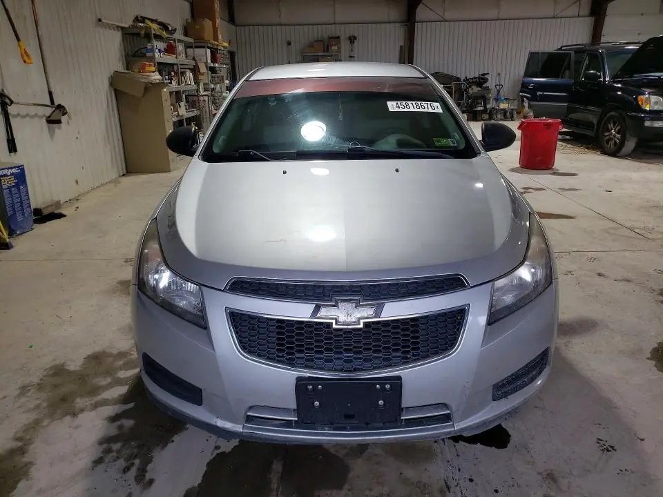 2013 CHEVROLET CRUZE LS  