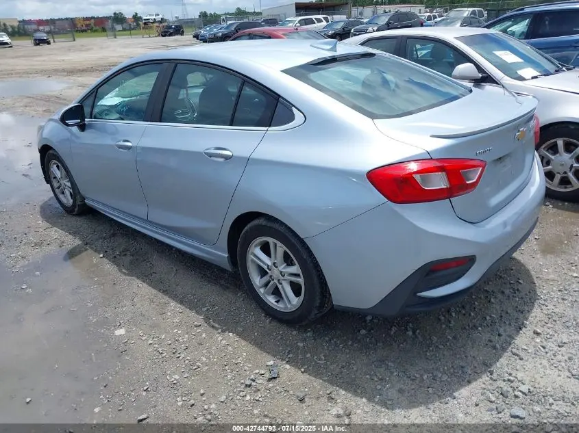 2017 CHEVROLET CRUZE LT AUTO
