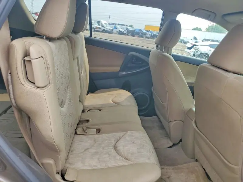 2012 TOYOTA RAV4 BASE  