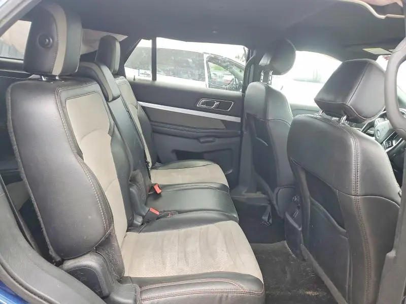 2017 FORD EXPLORER XLT  