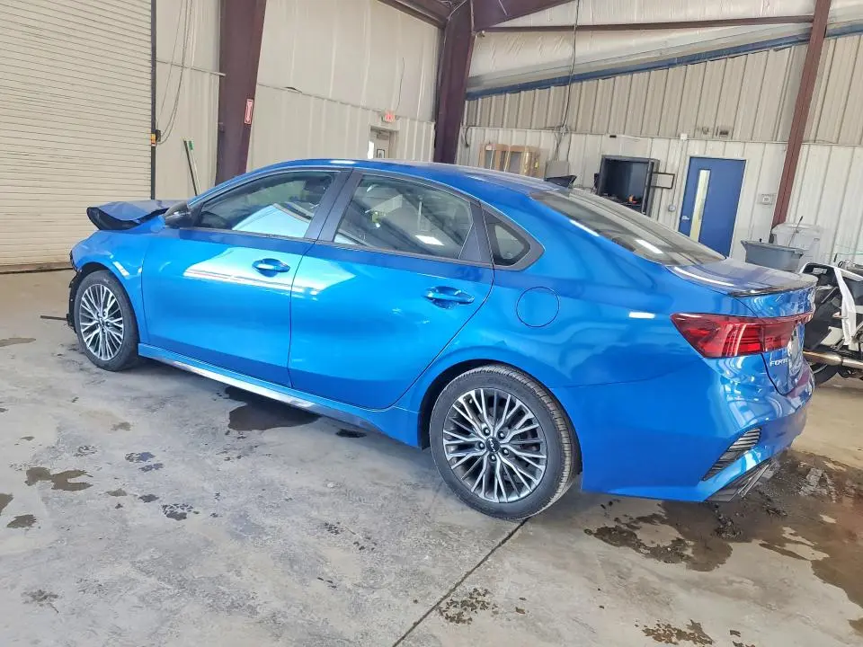2023 KIA FORTE GT LINE  