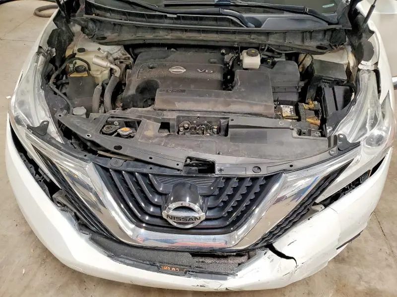 2015 NISSAN MURANO S  
