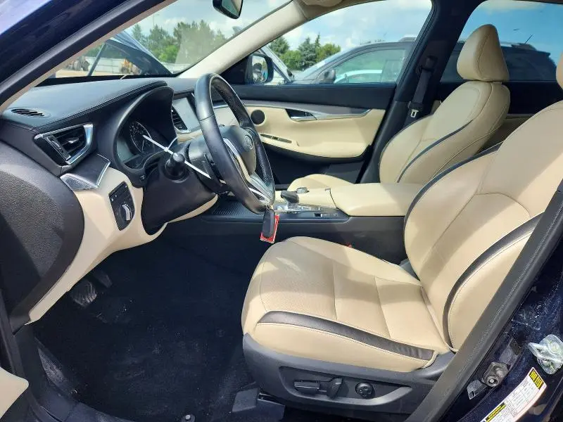 2022 INFINITI QX50 LUXE  
