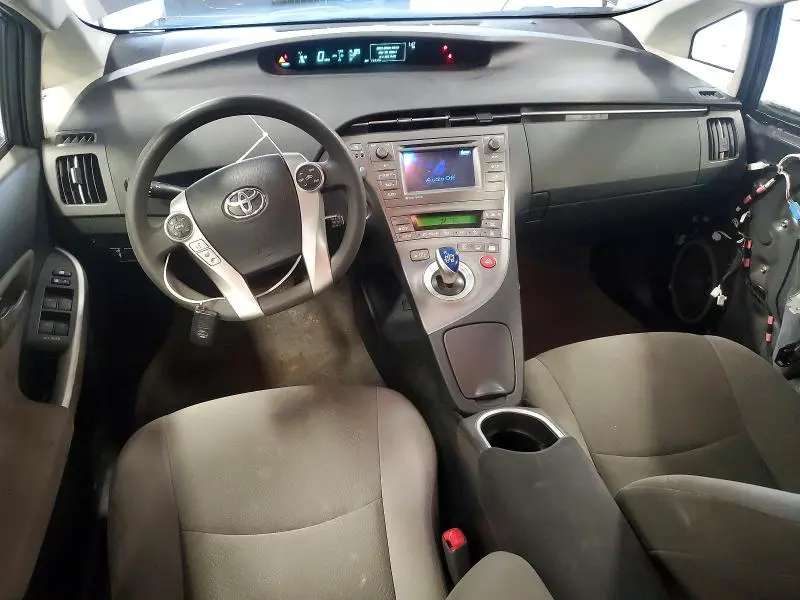 2013 TOYOTA PRIUS THREE  