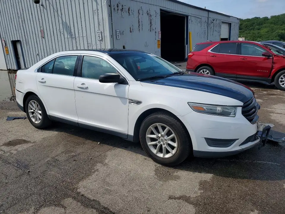 2013 FORD TAURUS SE  