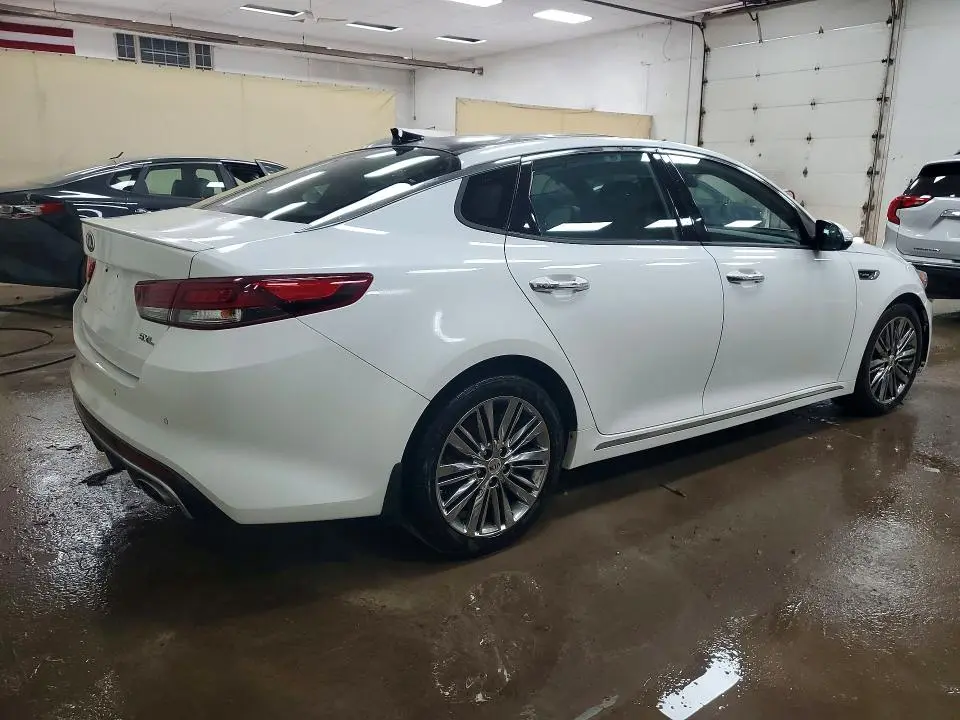 2016 KIA OPTIMA SXL  