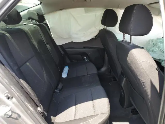 2022 KIA RIO LX  