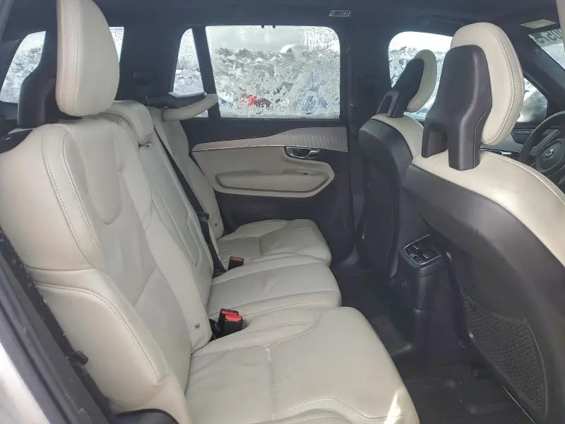 2022 VOLVO XC90 T8 RECHARGE R-DESIGN  