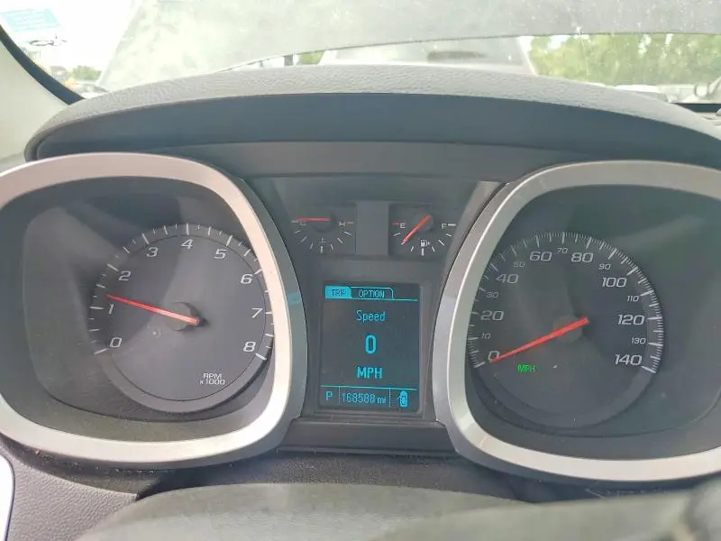 2017 CHEVROLET EQUINOX LT  