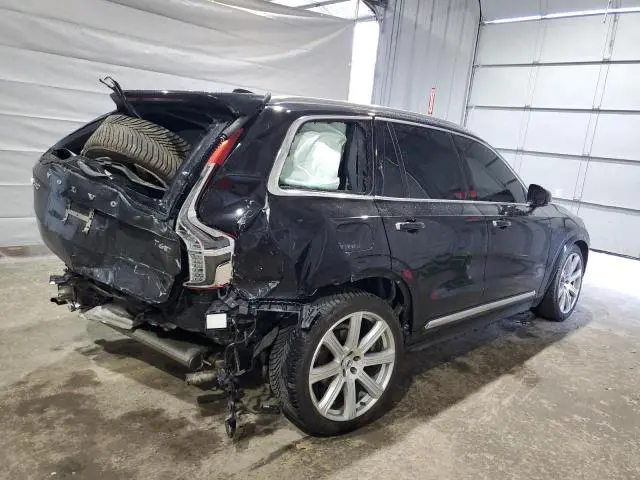 2016 VOLVO XC90 T6