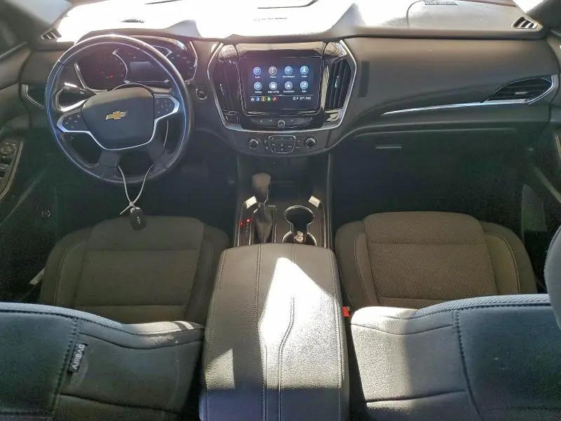 2022 CHEVROLET TRAVERSE LT  