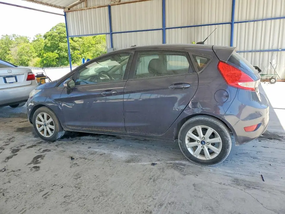 2013 FORD FIESTA SE  