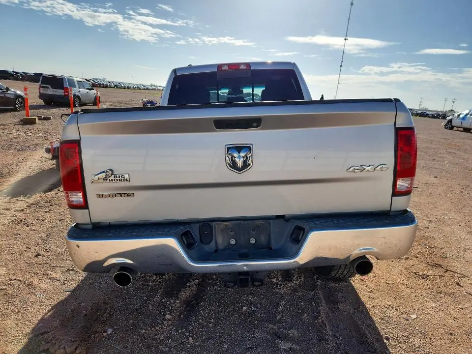 2015 RAM 1500 SLT  