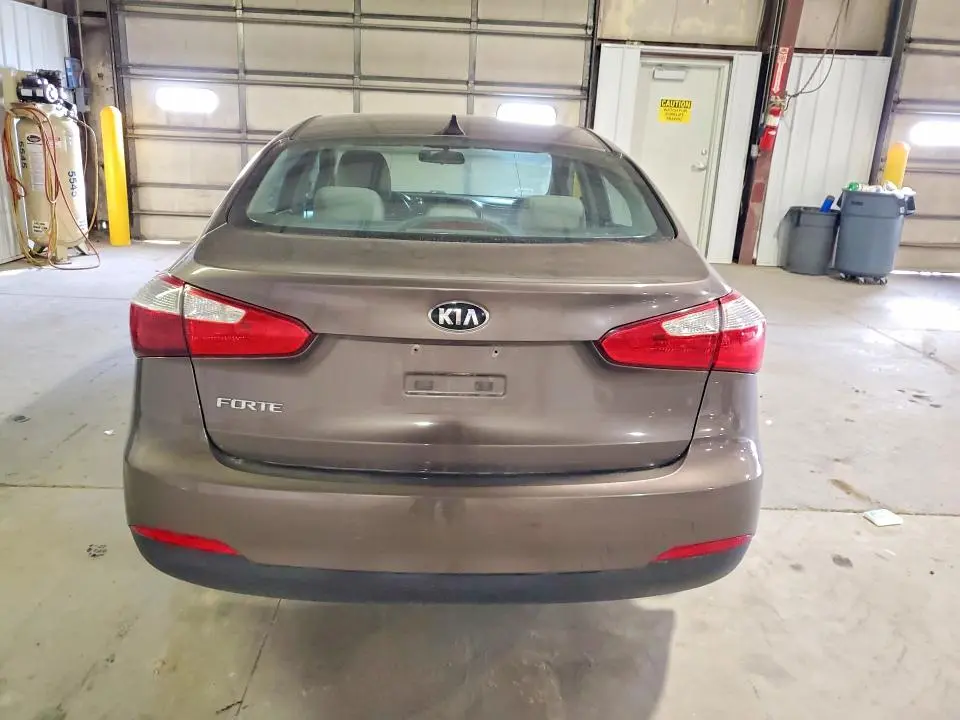 2014 KIA FORTE LX  