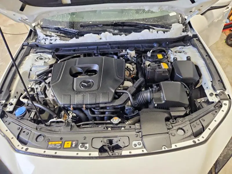 2023 MAZDA 3 PREMIUM  