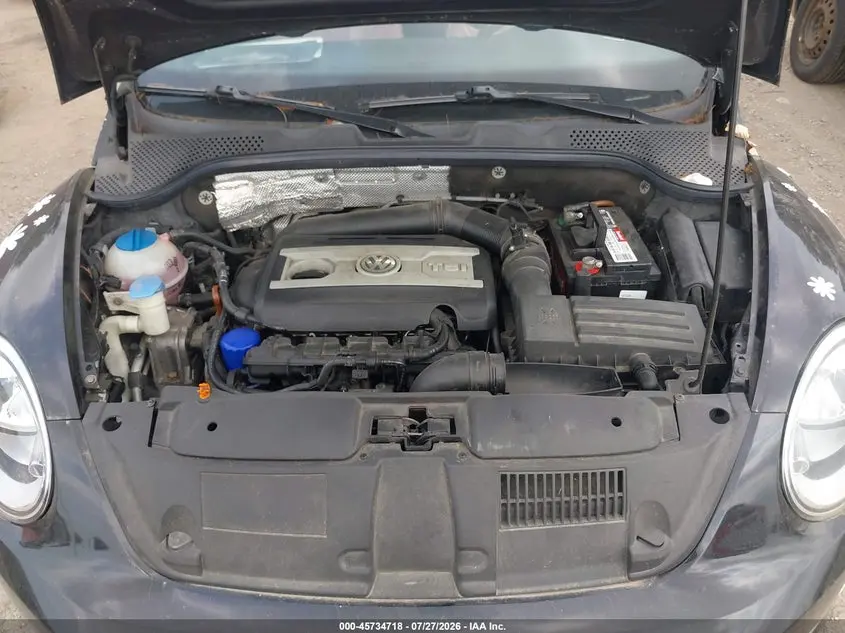 2012 VOLKSWAGEN BEETLE 2.0T TURBO