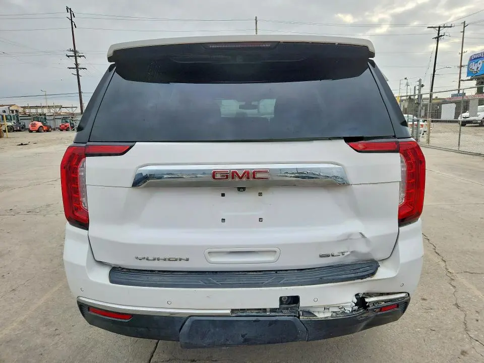 2021 GMC YUKON SLT  