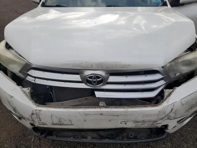 2011 TOYOTA HIGHLANDER LIMITED  