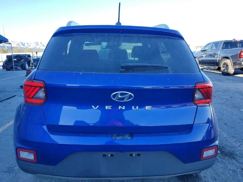 2024 HYUNDAI VENUE SEL  