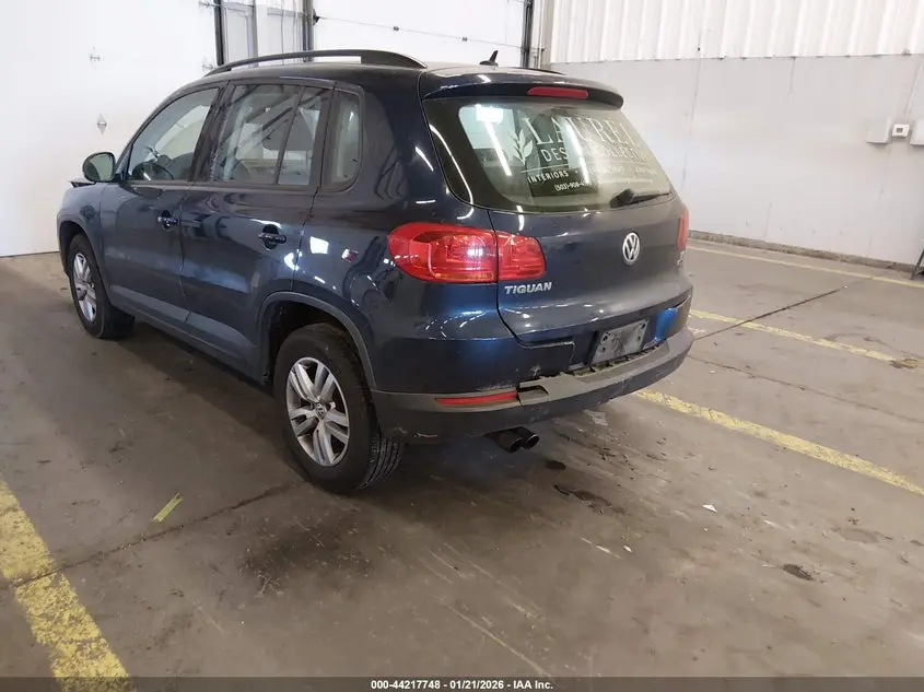 2016 VOLKSWAGEN TIGUAN S