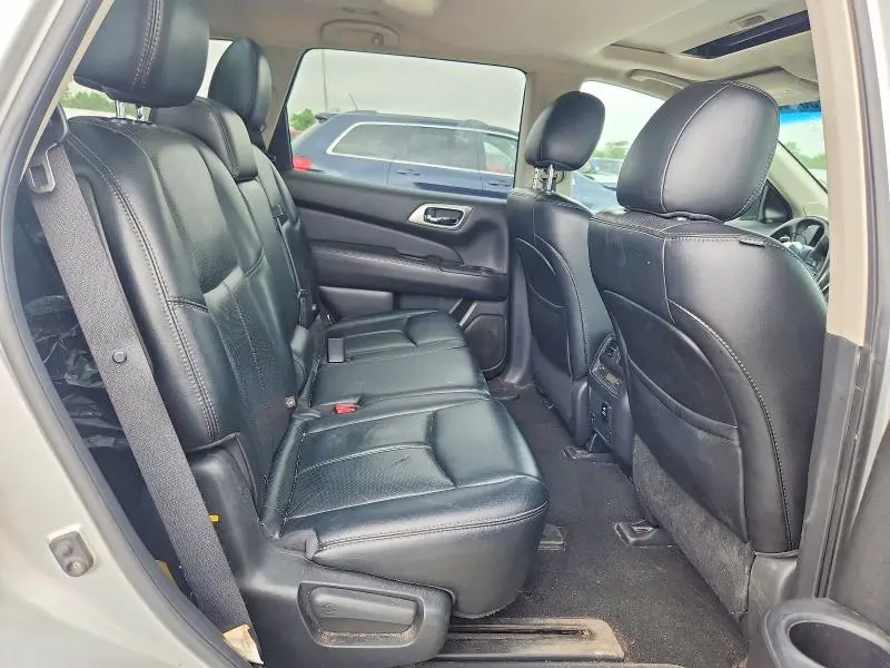 2015 NISSAN PATHFINDER S  