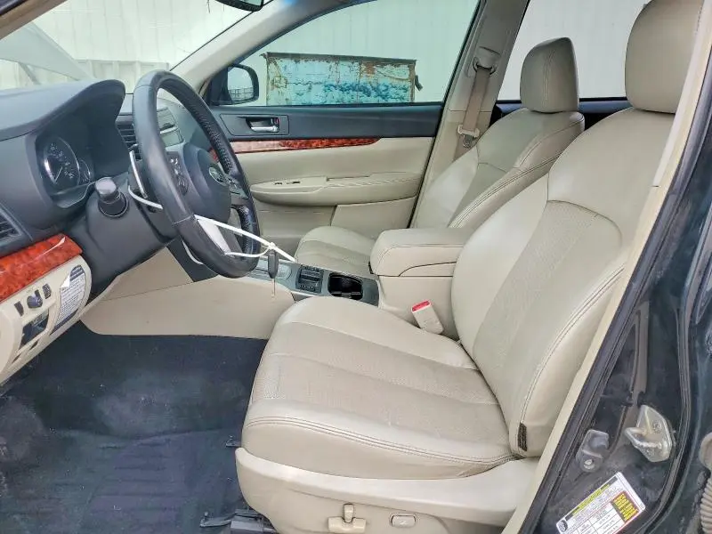 2011 SUBARU OUTBACK 3.6R LIMITED  