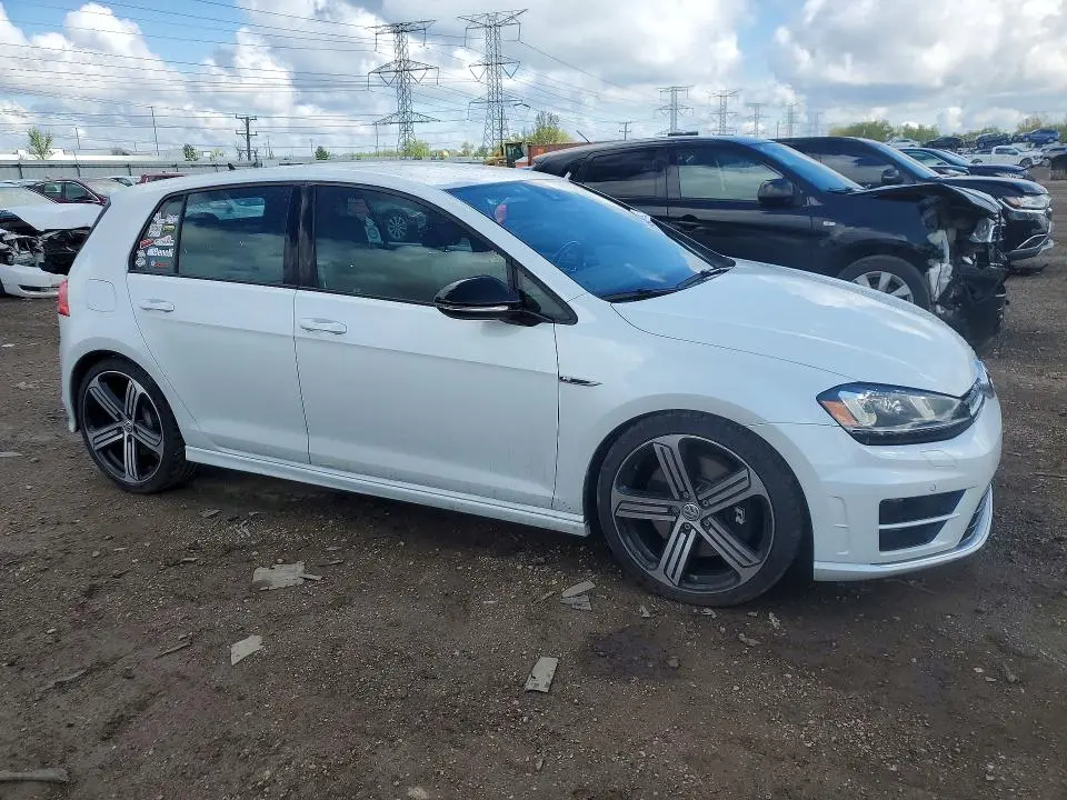 2016 VOLKSWAGEN GOLF R   