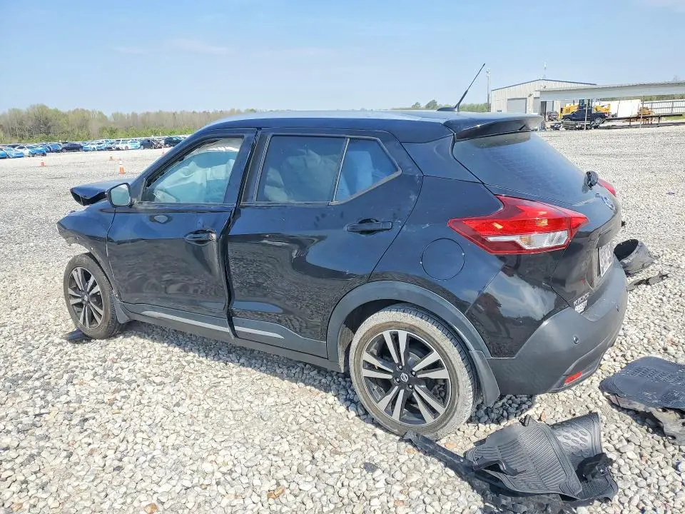 2020 NISSAN KICKS SR  