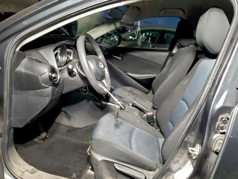 2017 TOYOTA YARIS IA   