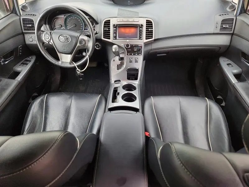 2013 TOYOTA VENZA XLE  