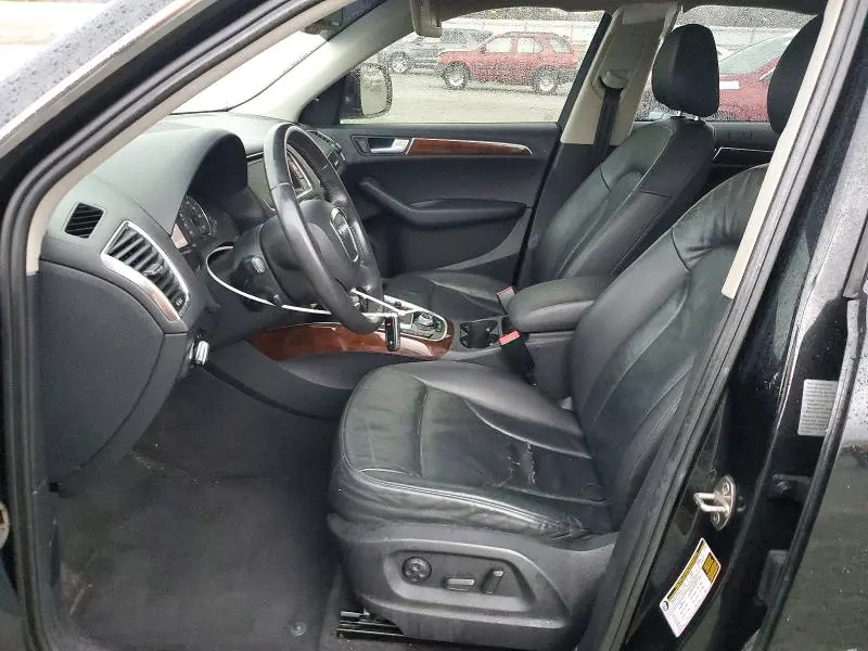 2010 AUDI Q5 PREMIUM PLUS  