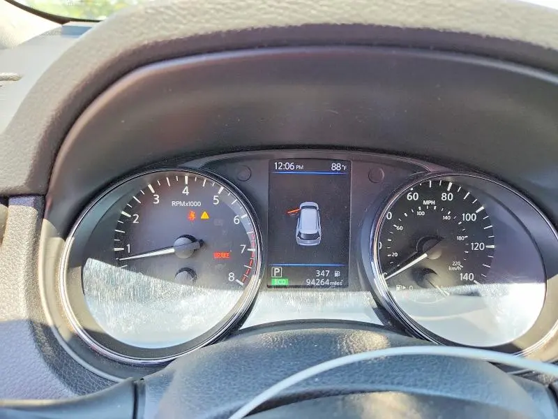 2018 NISSAN ROGUE SV  