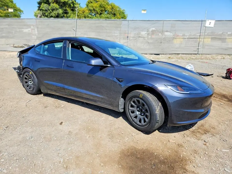 2025 TESLA MODEL 3   