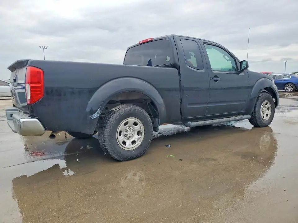 2016 NISSAN FRONTIER S  