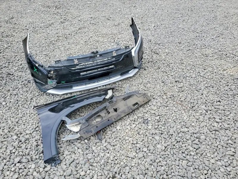 2016 MITSUBISHI OUTLANDER SE  