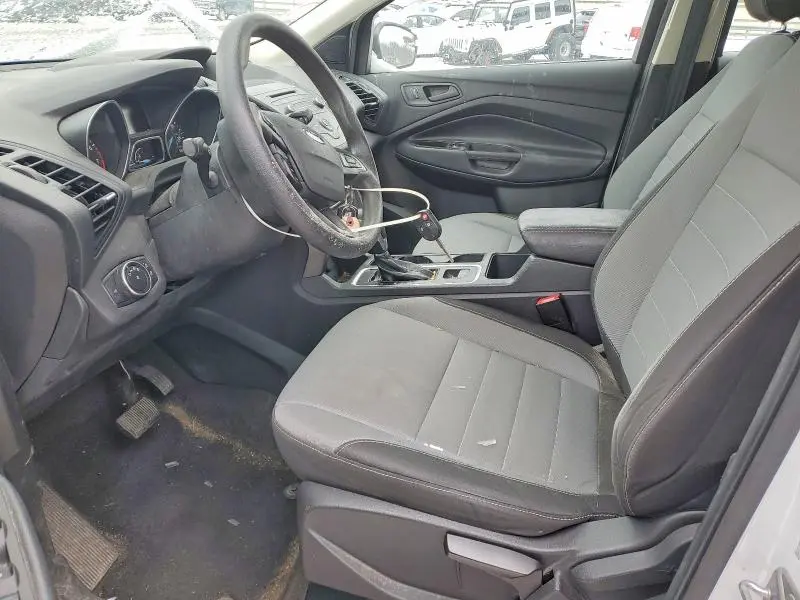 2017 FORD ESCAPE S  