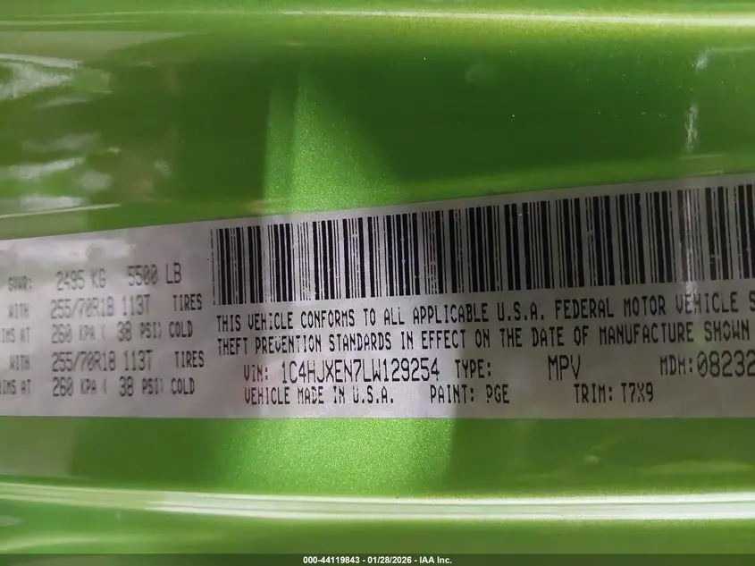 2020 JEEP WRANGLER UNLIMITED SAHARA 4X4