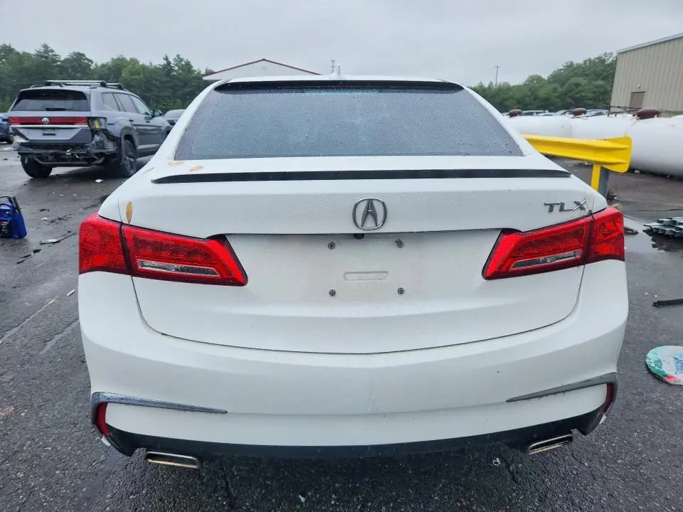 2018 ACURA TLX   