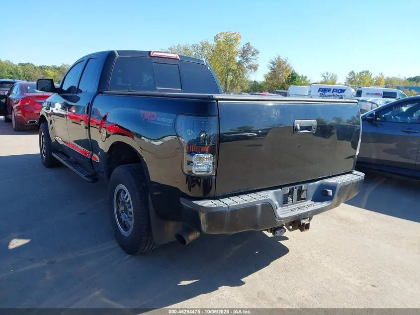 2011 TOYOTA TUNDRA GRADE 5.7L V8