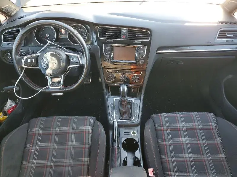 2015 VOLKSWAGEN GTI   