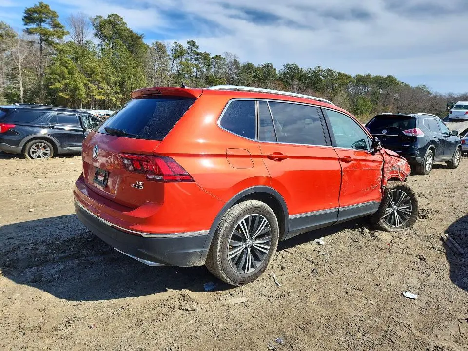 2018 VOLKSWAGEN TIGUAN SE  