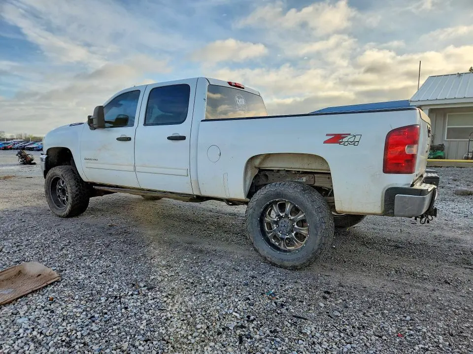 2011 CHEVROLET 2500   