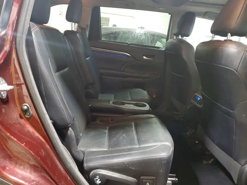 2015 TOYOTA HIGHLANDER LIMITED  