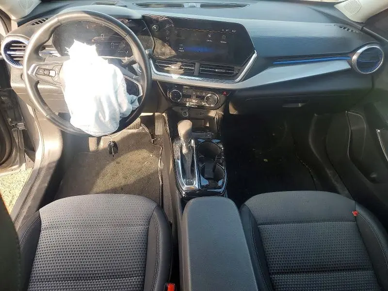 2025 CHEVROLET TRAX 1LT  
