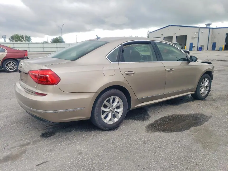 2016 VOLKSWAGEN PASSAT S  