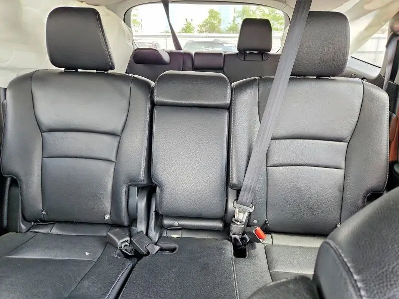 2022 HONDA PILOT SE  