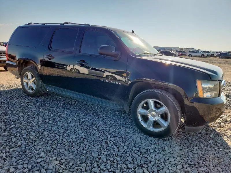 2011 CHEVROLET SUBURBAN C1500 LT  