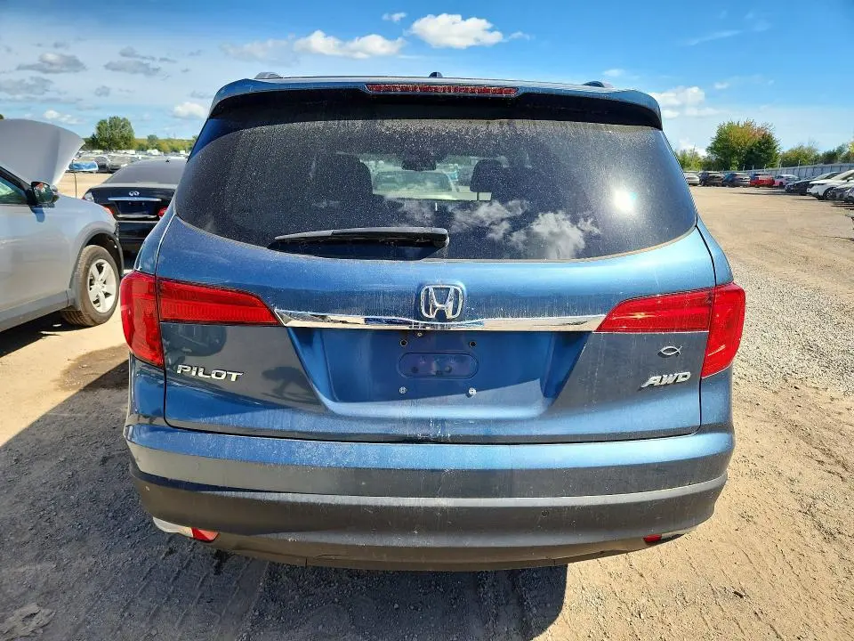2016 HONDA PILOT EXLN  